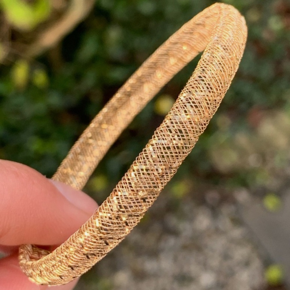 9ct gold bangle Italian - Picture 4 of 7